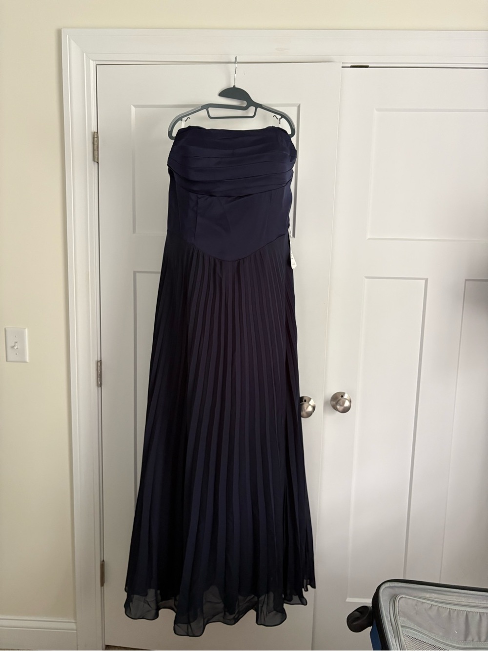 Strapless Navy Pleated Maxi Dress, corset lace up with long scarf. Size 16.